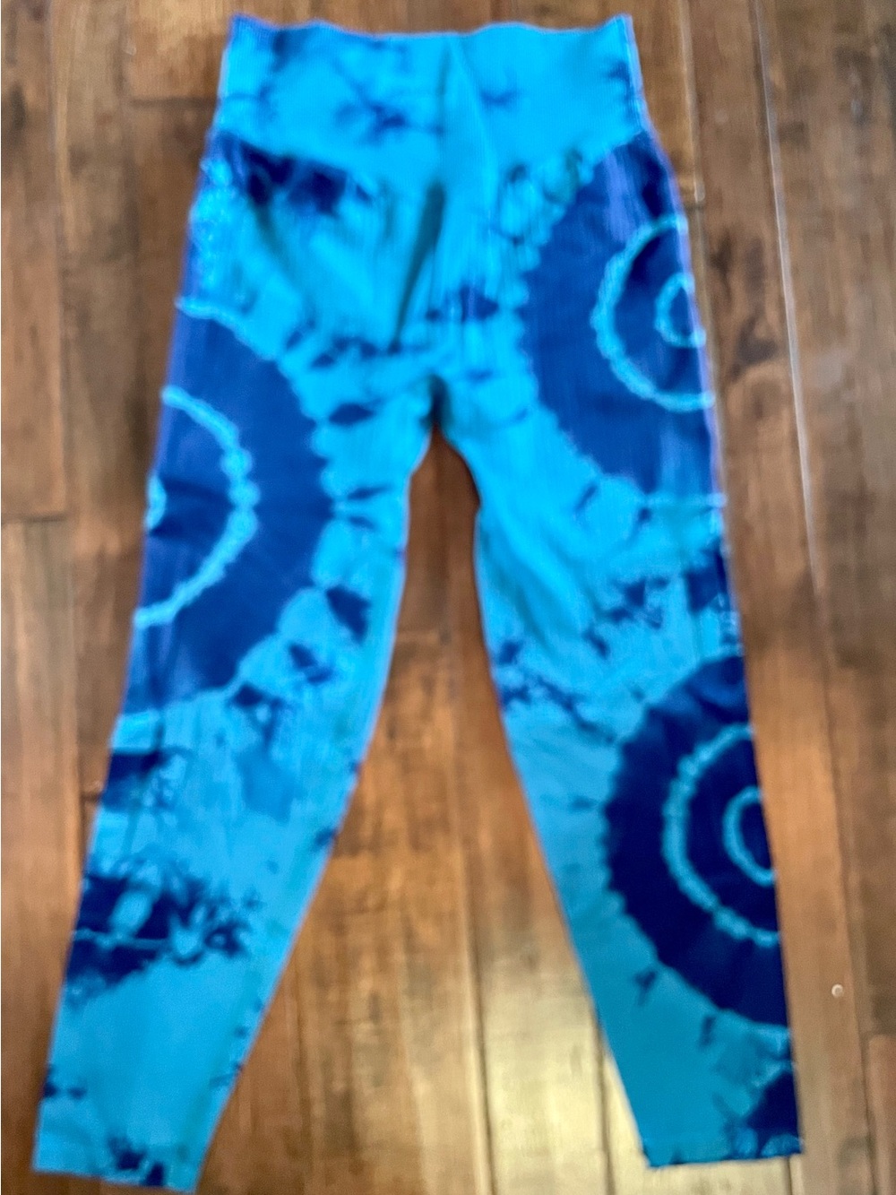 PINK Victoria's Secret Blue Tie-Dye High-Rise Leggings - Picture 5 of 6